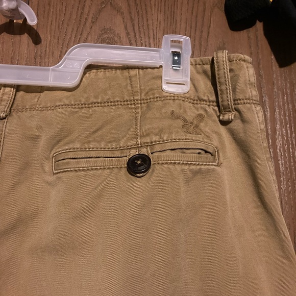 AE Mens Khaki’s - Picture 5 of 6
